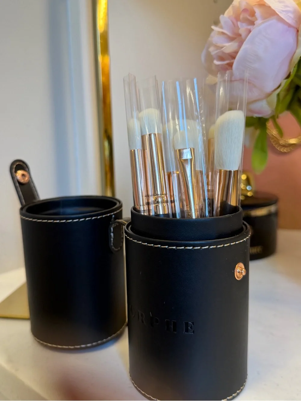 Morphe NWOT Black Brush Set with faux leather storage display travel case